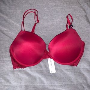 Lightly padded bra